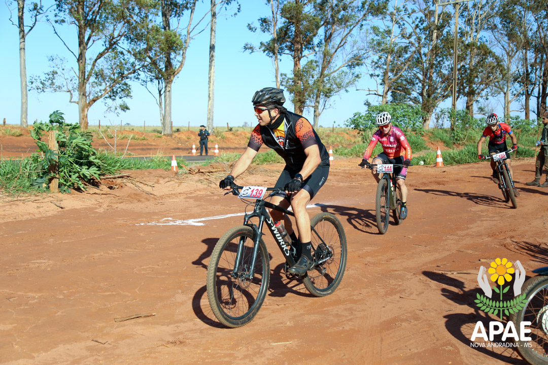 img-slide-noticia-IMG_5614-179.jpg
