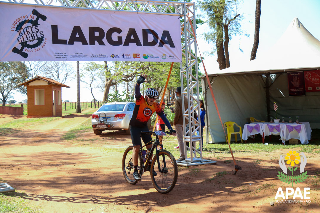 img-slide-noticia-IMG_5829-225.jpg