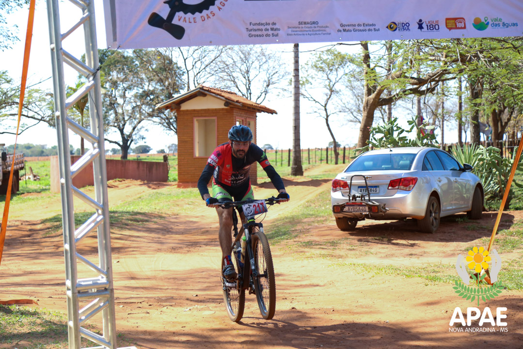 img-slide-noticia-IMG_5841-227.jpg