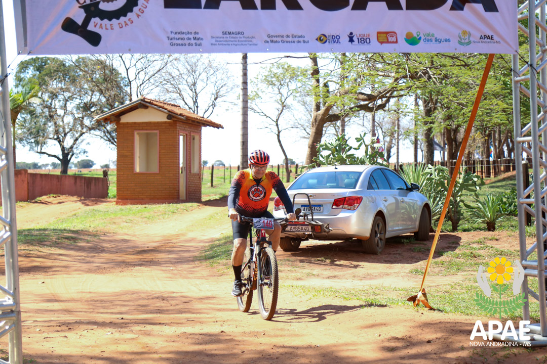 img-slide-noticia-IMG_5844-228.jpg