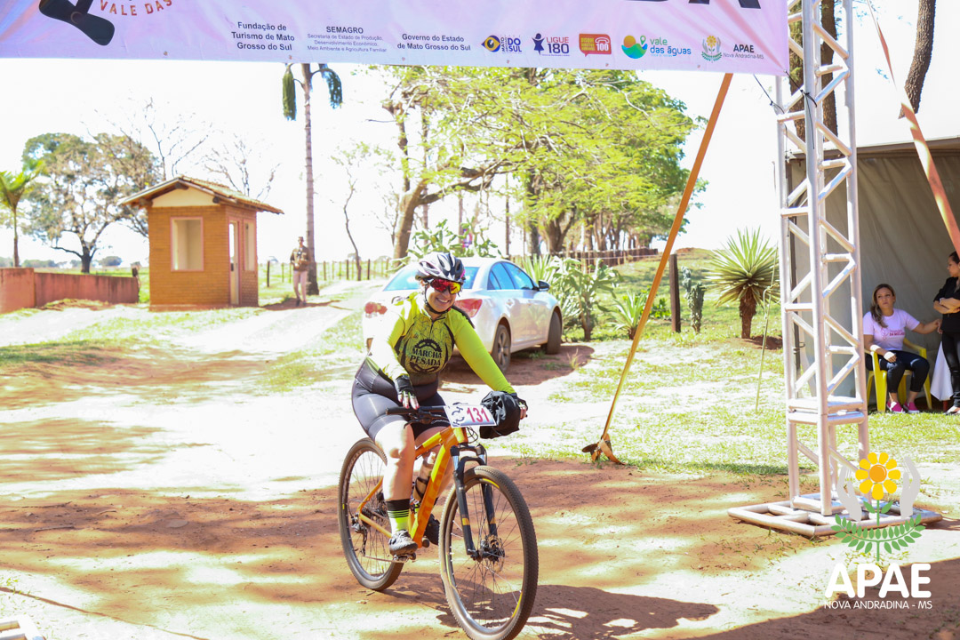 img-slide-noticia-IMG_5893-241.jpg