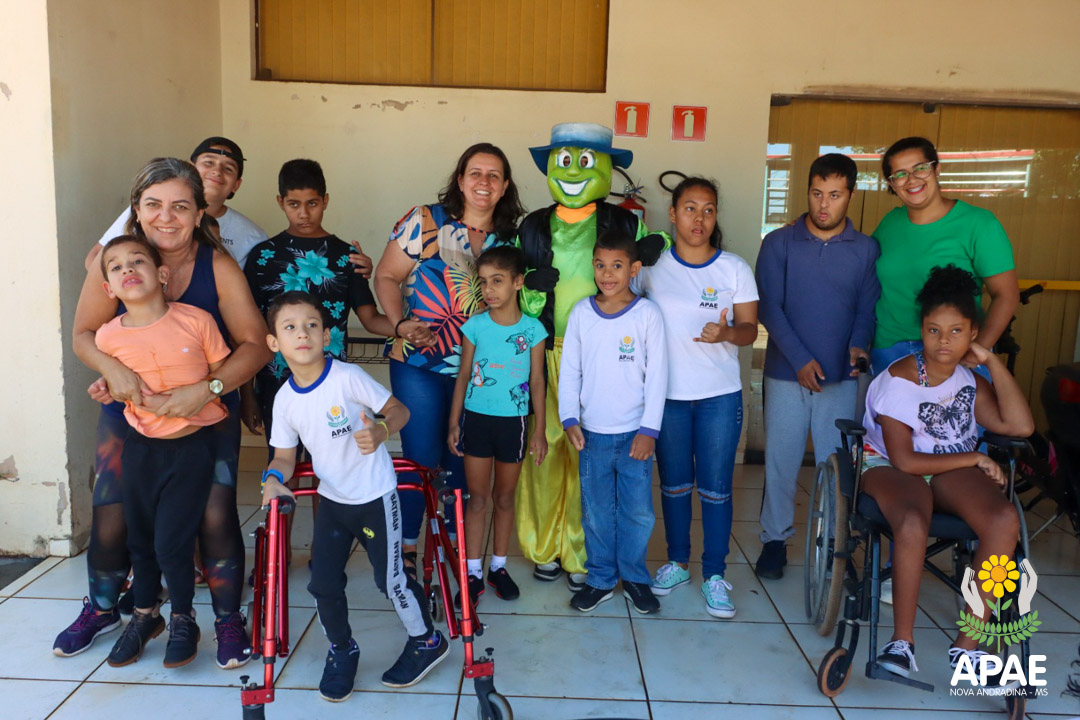 img-slide-noticia-IMG-20230411-WA0198-28.jpg