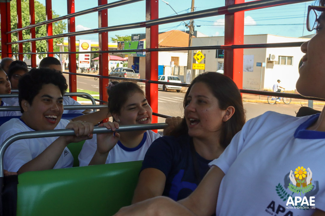 img-slide-noticia-IMG-20230411-WA0207-37.jpg